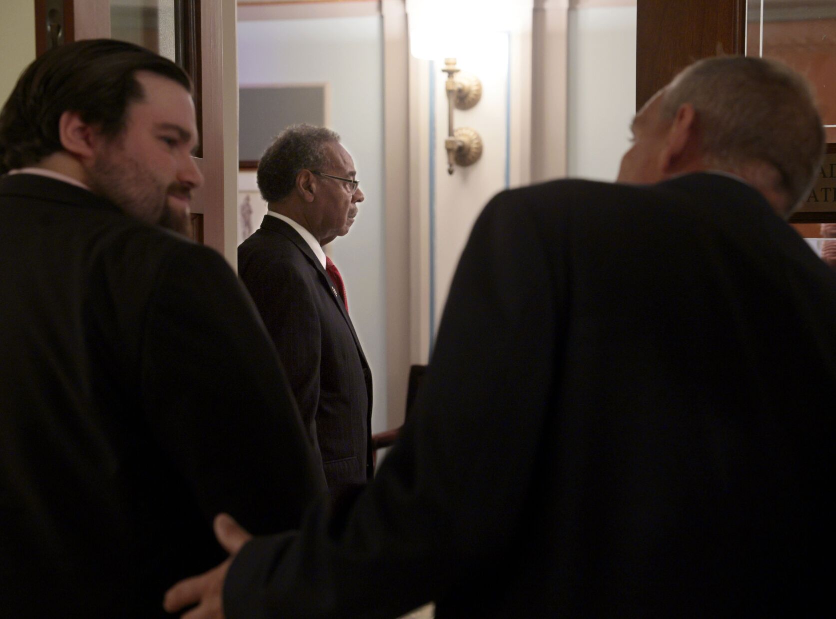 Missouri Senate continues debating rules, redistricting in special session